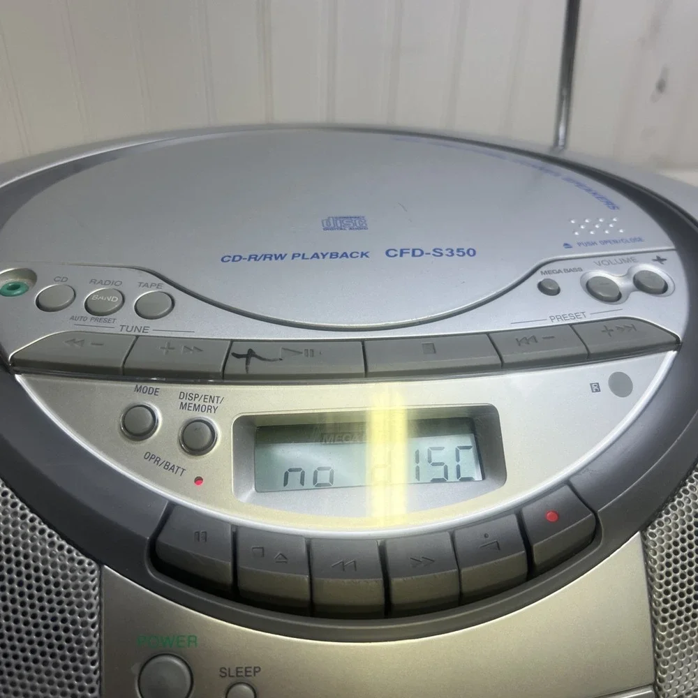 Sony Boombox CFD-S350 Stereo CD Tape AM/FM Power Cord Tested & Working